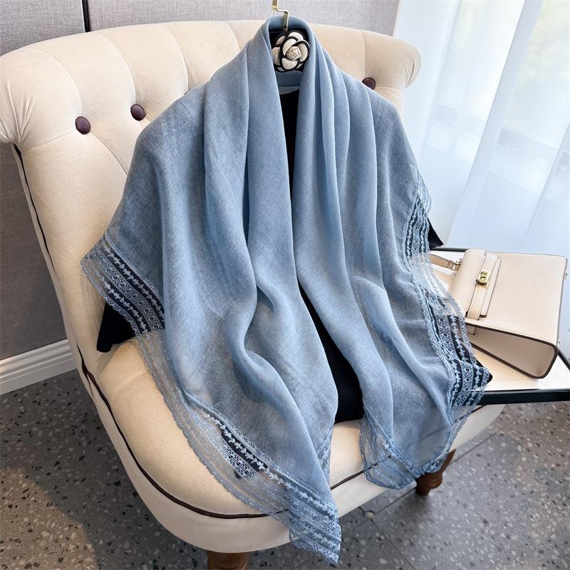 Bohemian Einfarbiges Spitzenbesetztes Schal für Damen Quadratisch Baumwolle Seide Hijabs Weicher Sonnenschutz Schal Sommer Strand Sarong Stirnband