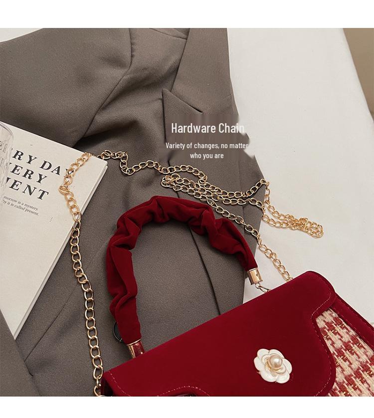 Women's Luxury Red Bridal Handbag - Bridesmaid & Bride Wedding Clutch