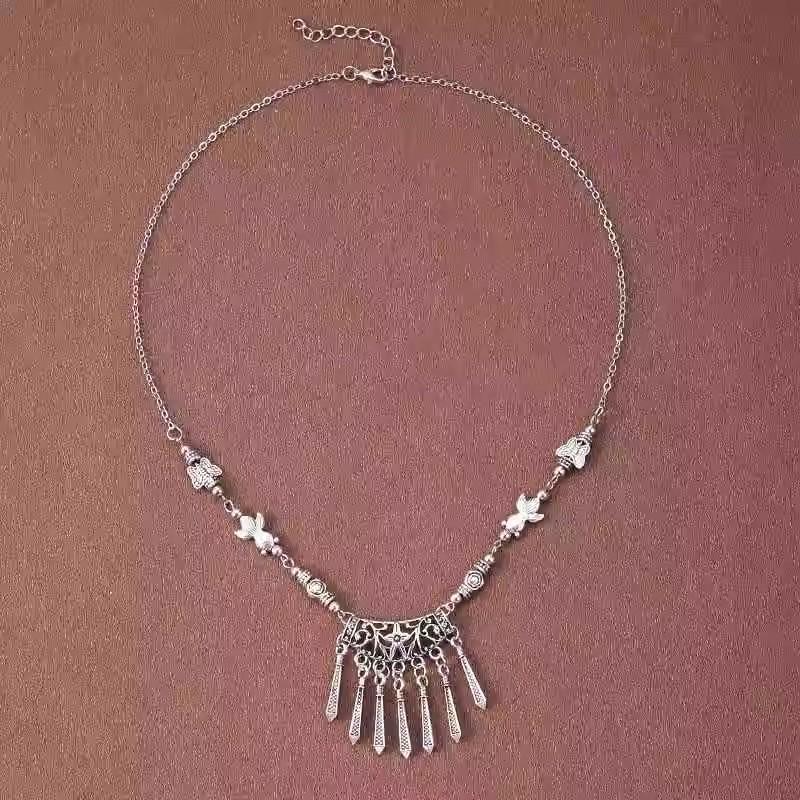 Bohemian Princess Tassel Forehead Pendant - Exotic Ethnic Style Hair Accessory