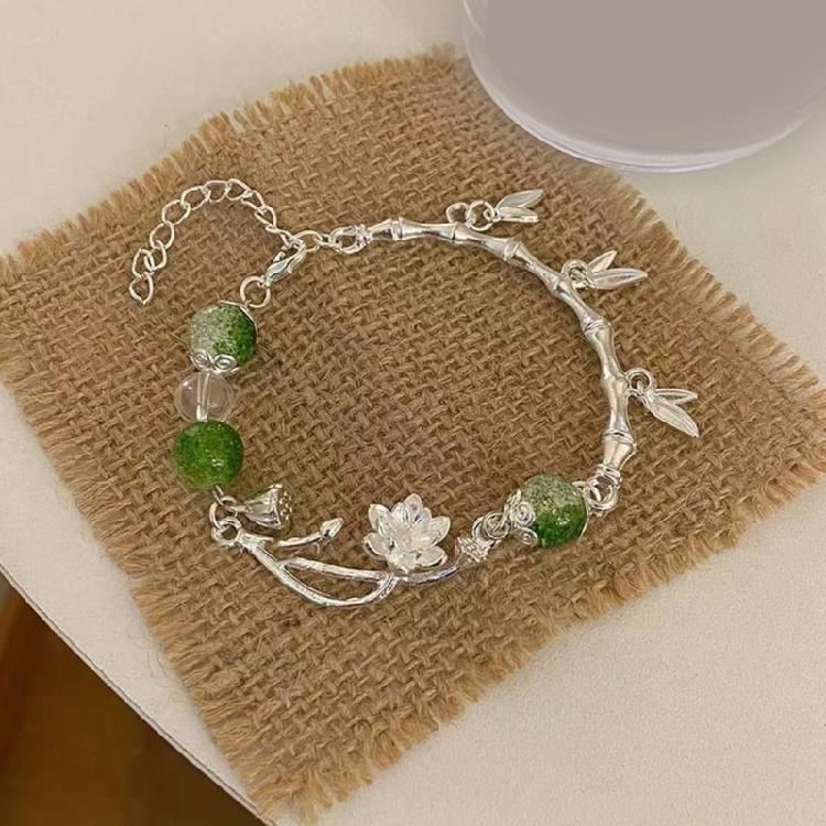 Distinctive Bamboos Styles Bracelet Offering a Blend of Modern and Traditional Designs for Sophisticated Look Styles