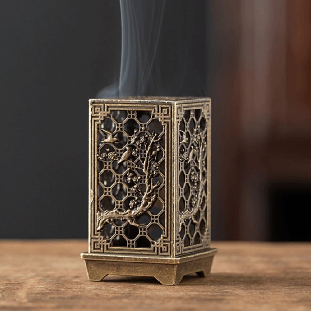 Retro Brass Material Incense Burner Metal Construction New Chinese Style Aromatherapy Holder Xiangyun Incense Holder Gift
