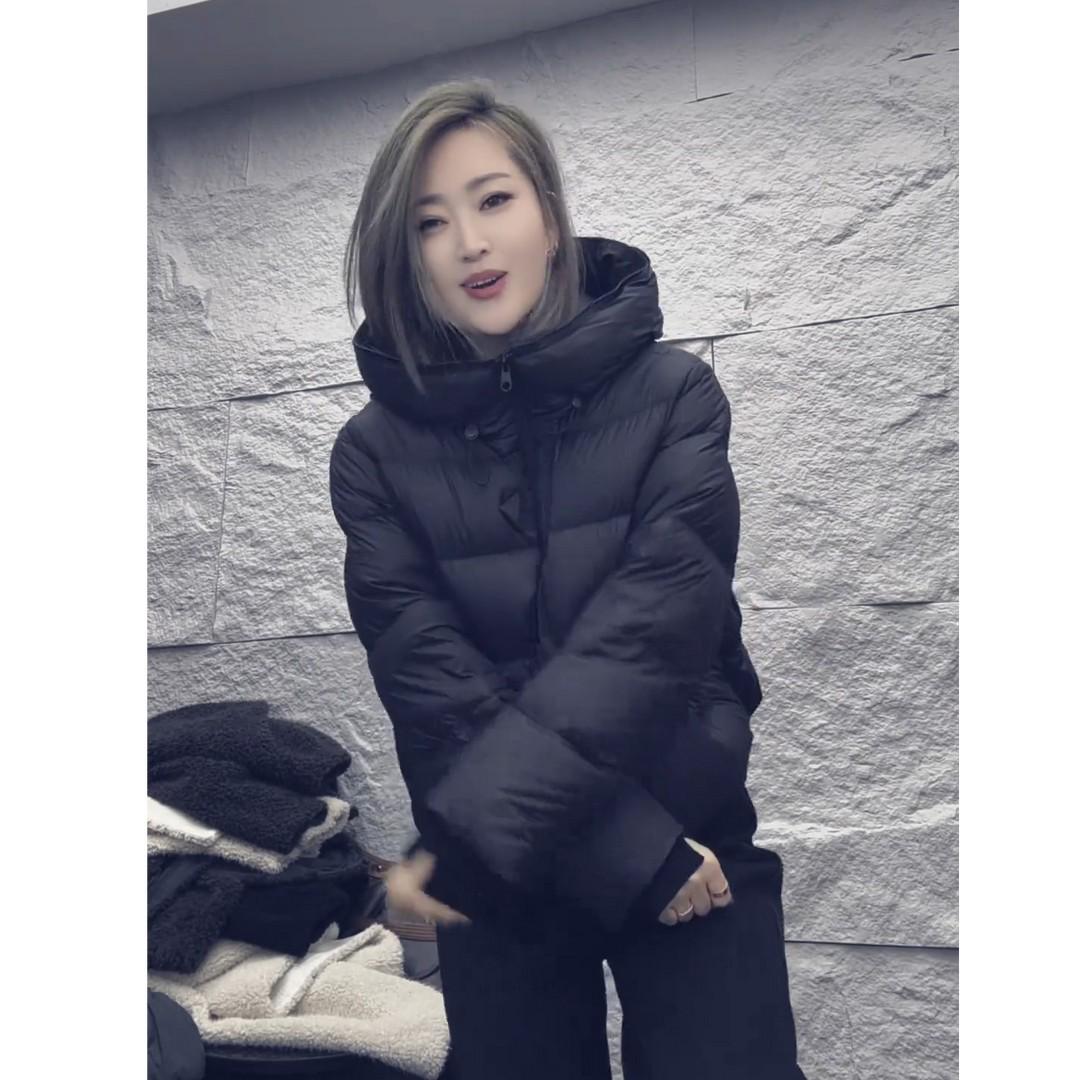 

Black Slim-Fit Hooded Winter Down Cotton Suit for Women - Thick, Warm, Non-Bulky Jacket 3XL (recommended 70-80kg)