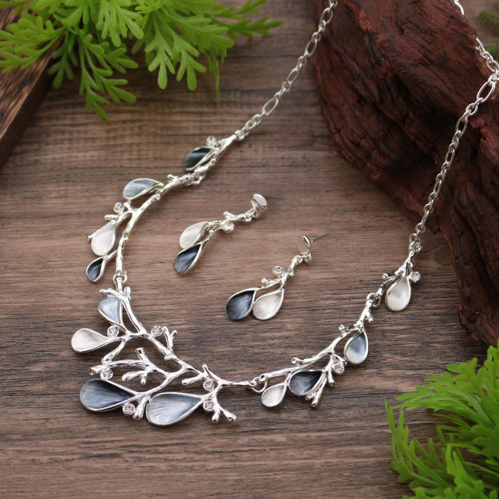 New enamel geometric petal stud earrings necklace set, exaggerated women's versatile flower necklace