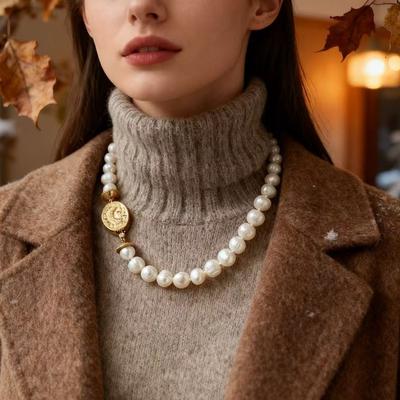 Vintage Relief Moon Gold Coin Necklace Natural Pearl Women'S Light Luxury High-End Earrings Collarbone Chain