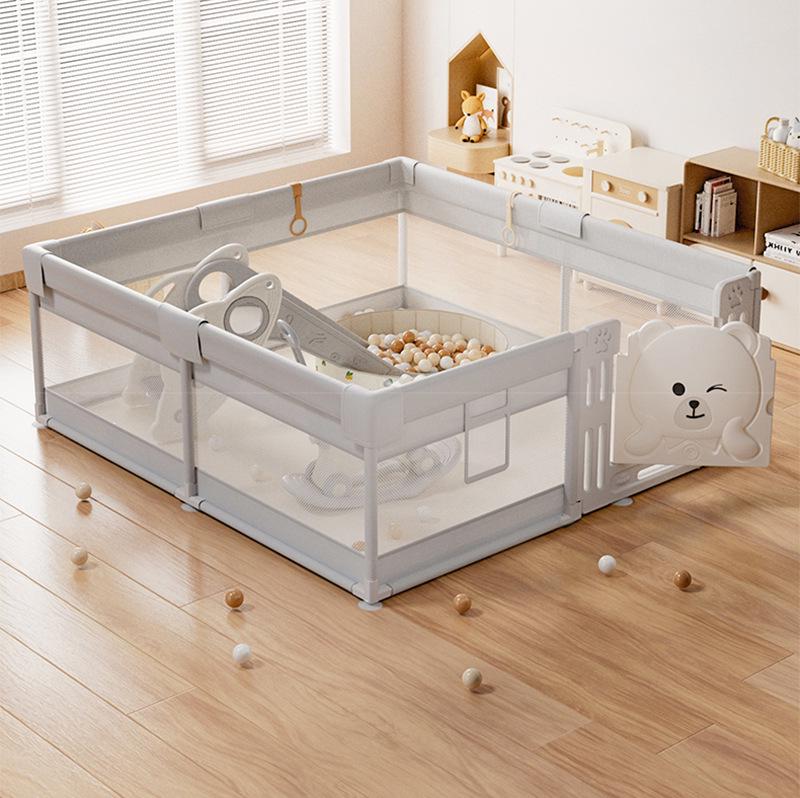

Манеж-кровать и коврик для ползания Yihai Baby Safety