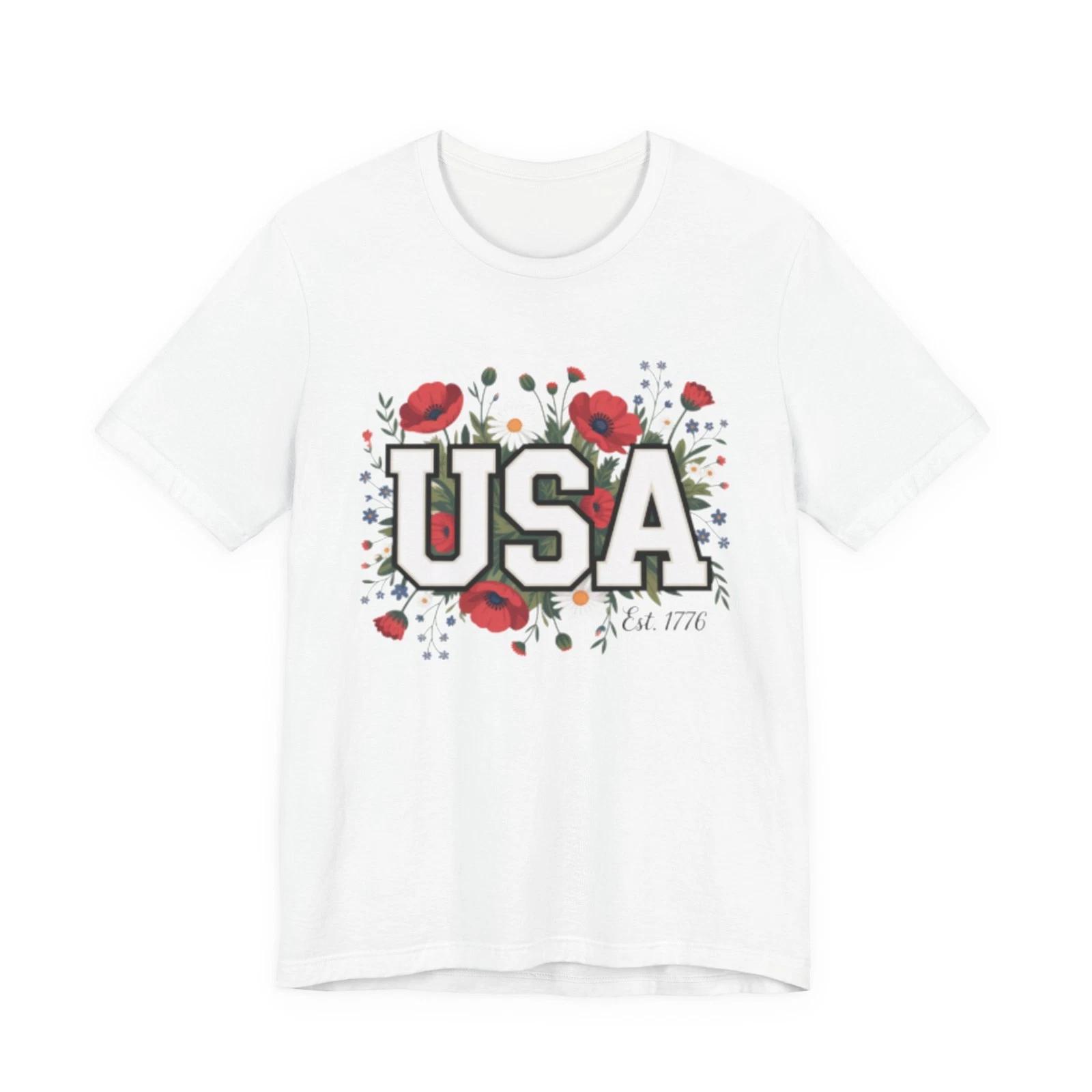 USA Floral Fourth of July Graphic Tee | Patriotic Poppy Design M