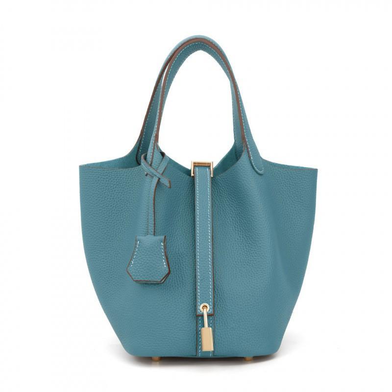 

High-quality 2026 Leather Bucket Bag Commuter Cross-body Women s Vegetable Basket Handbag Mommy Bride s Wedding 18cm