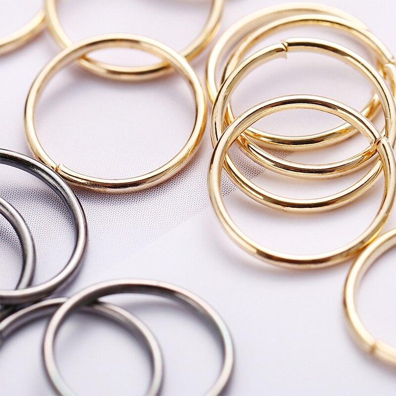 Set 8 Orecchini A Cerchio Oro Per Donna, 4 Misure (1-1.4 Cm), In Rame Ipoallergenico E Impermeabile - Mini Huggie Per Piercing Multipli