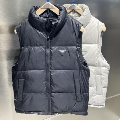 Obleky a saka – Vesty