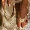 Women's Rhinestone Flip Flop Sandals Flat Beach Sandals Comfortable Slip On Casual Summer Footwear for Outdoor Use