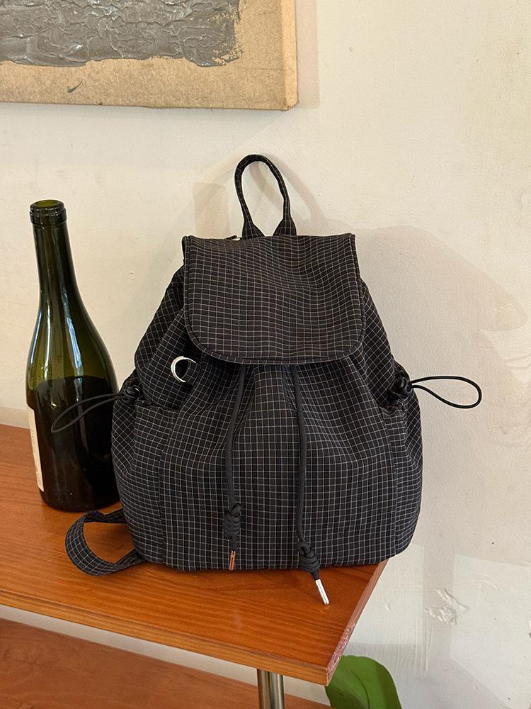 Korean Plaid Drawstring Backpack, New Large-capacity Student Commuting Versatile Backpack, Niche Lightweight Nylon Schoolbag