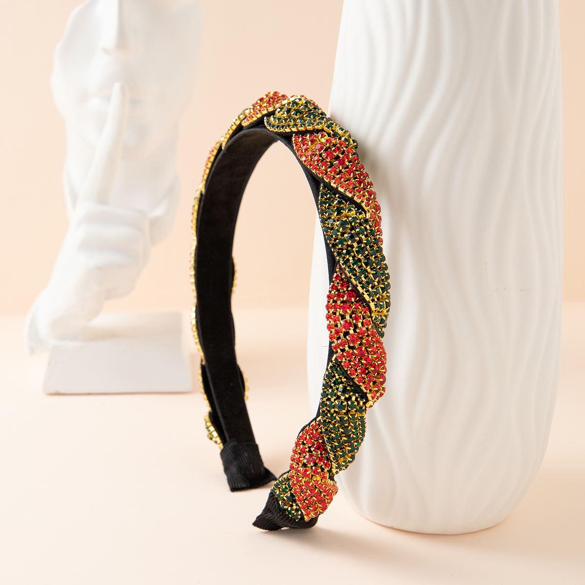 

Baroque Rhinestone Braided Twist Headband with Diamond Grip Chain