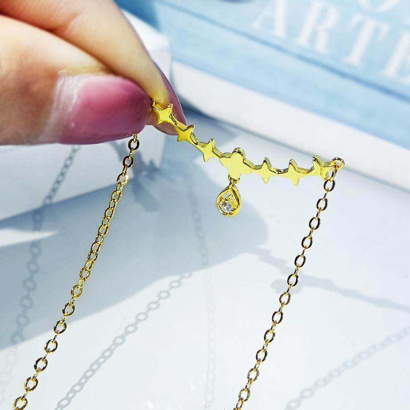 Collarbone Chain 18K Gold Necklace Student Clover Pendant Fresh Versatile Fresh And Sweet