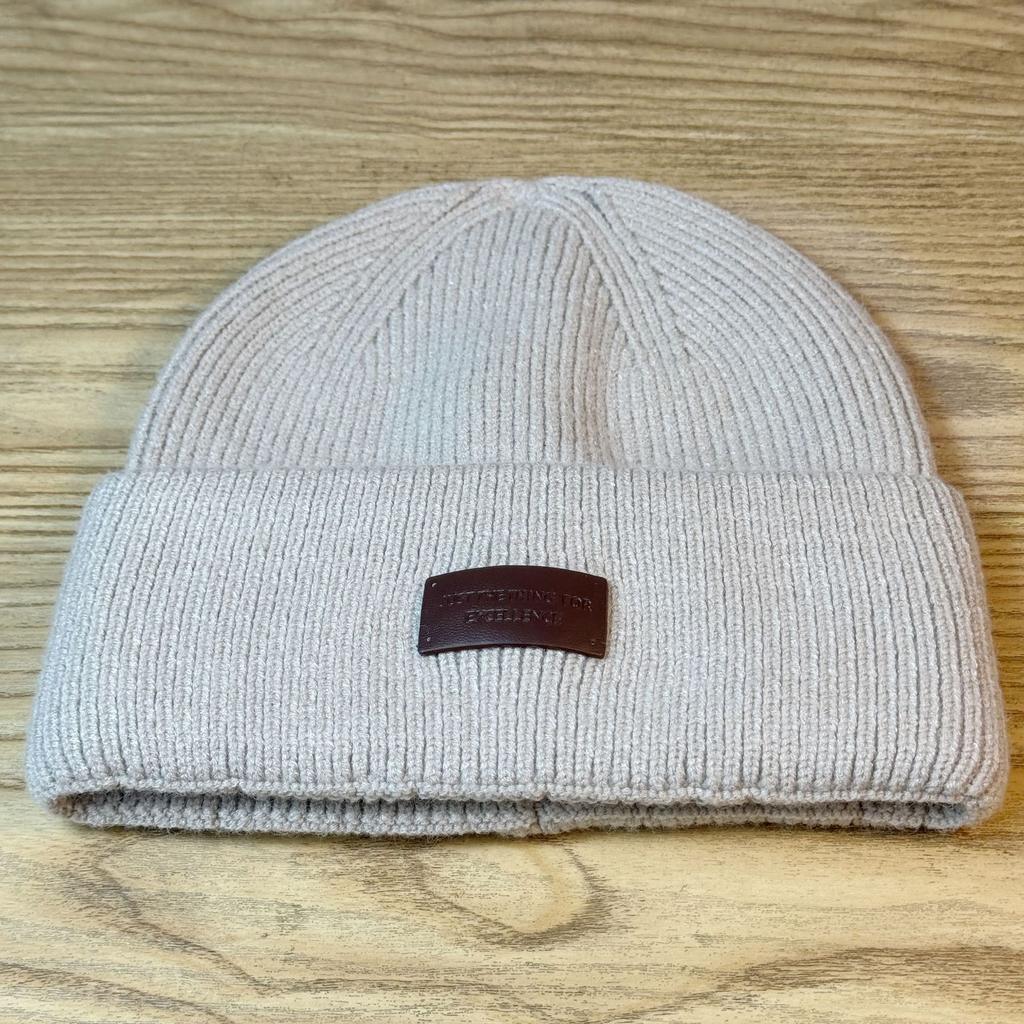 New Korean Style Thickened Cold Proof Woolen Hat for Men and Women Cycling Warm Knitted Hat Simple Pullover Hat