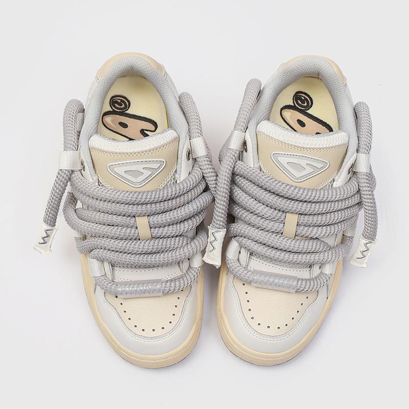 Runde Schnürsenkel Designer Herrenschuhe Frühling Sneakers Männermode Jugend Trend Mann Freizeit-Schuhwerk Komfort Outdoor Anti-Rutsch Walking