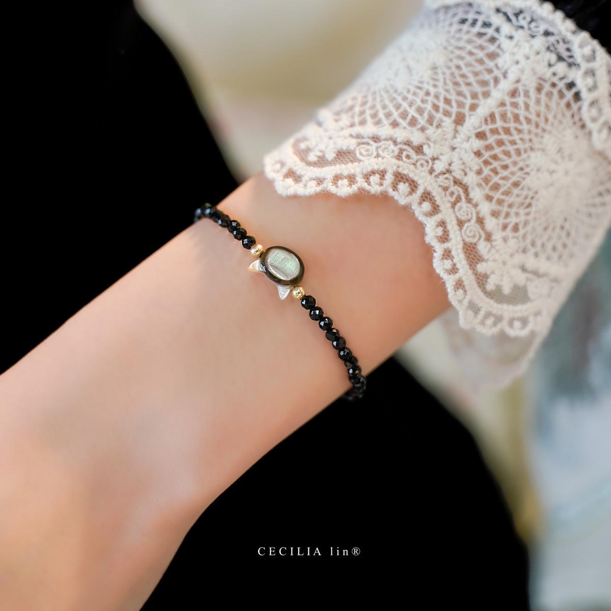 Jeweled black and white cat14K Gold-plated adjustable bracelet with natural small pearls and black spinel I am Xiao Heihei～