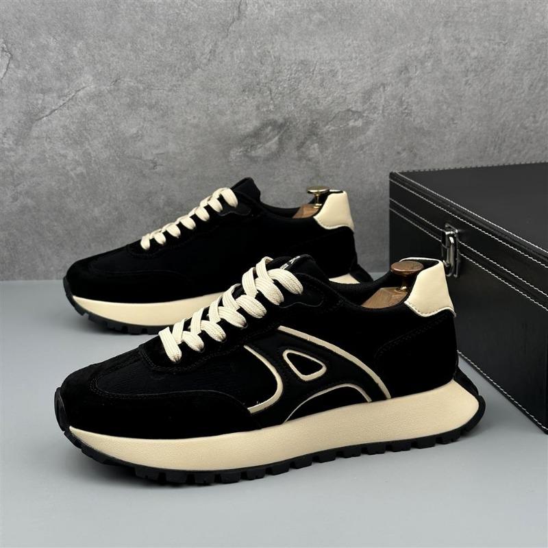 Men's Casual Sports Shoes Simple and Fashionable Trend Korean Version Men's Outdoor Travel Shoes