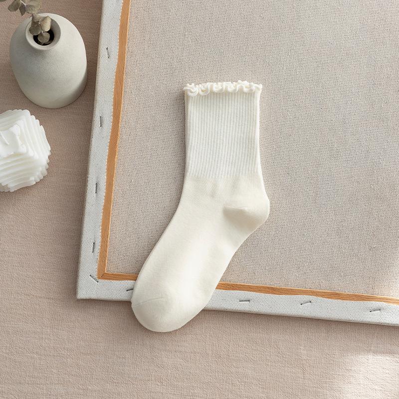 6 Pairs Ruffled Middle Tube Socks Women's Breathable Solid Color Set Black White Coffee Beige Loose Pile Socks Sweat-Absorbing