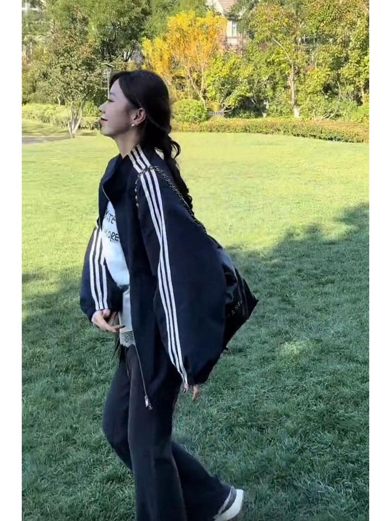 Women's Retro Stand-Up Collar Color Block Padded Baseball Jacket - Fall/Winter 2024