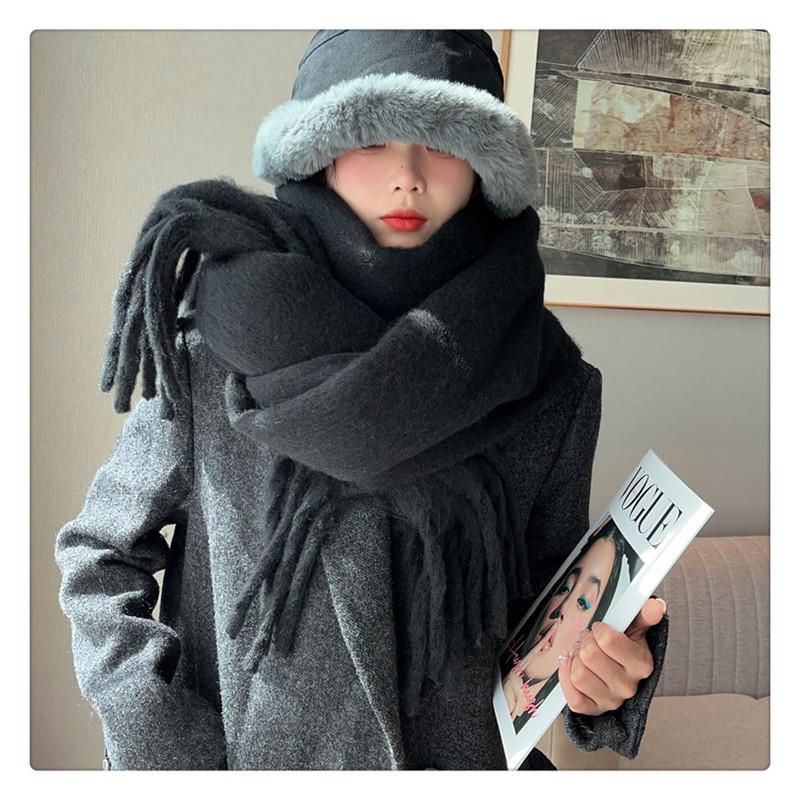 Solid color thickened lengthened scarf women's autumn and winter new Korean version winter student versatile shawl scarf pink