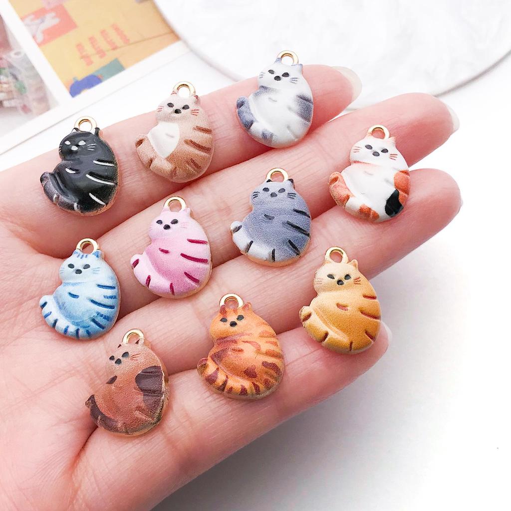 Cute Zinc Alloy Cat Keychain Pendant - Handmade DIY Jewelry Accessory