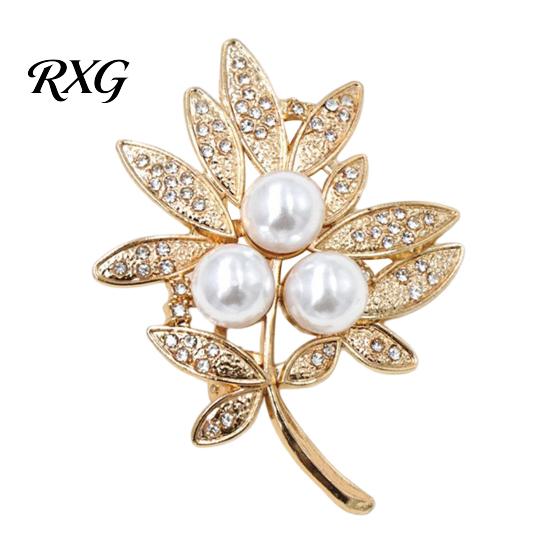 Elegant Leaf Brooch Vintage Rhinestone Brooch, Faux Pearl Leaves Lapel Pin, Sweater Shaped Jewelry Pin Cardigan Coat Suit Scarf Decoration,