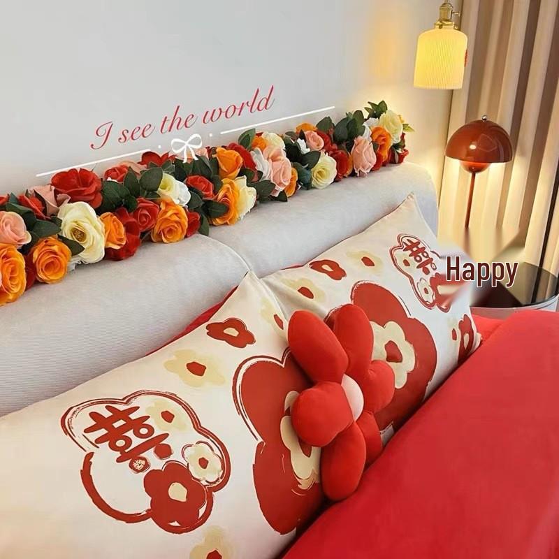 Romantic Wedding Aisle & Table Flower Arrangement: Floral Art Bouquet and Ornaments