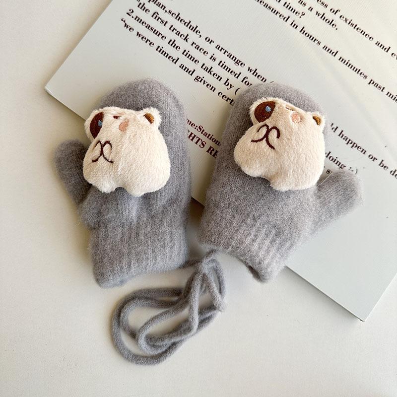 New Children's Gloves Autumn and Winter Korean Cartoon Cute Kapibara Velvet Thickened Warm Baby Gloves