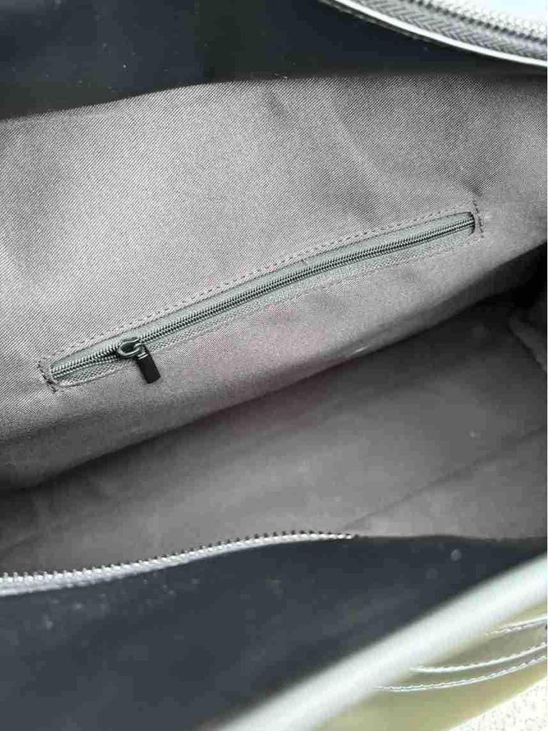 Punk Nieten Motorrad Tragetasche: Große Pendler-, Reise- und Sporttasche für heiße Mädchen