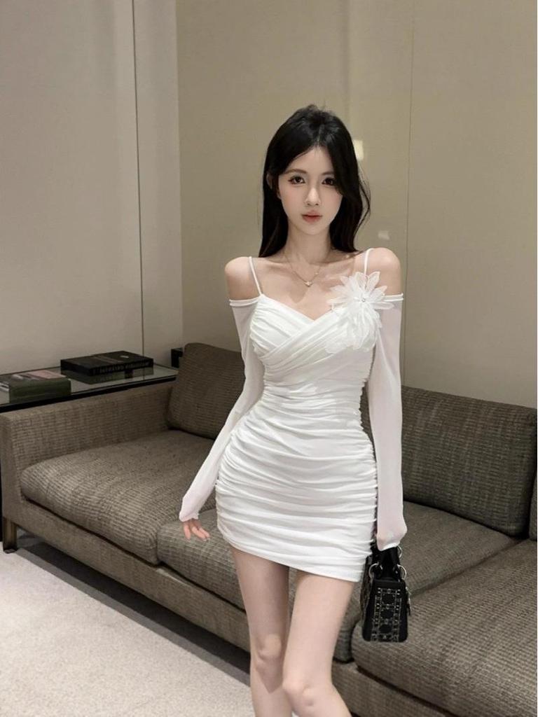 Prawdziwe zdjęcie 9469 Damska seksowna sukienka bodycon z siateczki do klubu nocnego z kwiatową wstawką i ramiączkami spaghetti opadającymi na ramiona