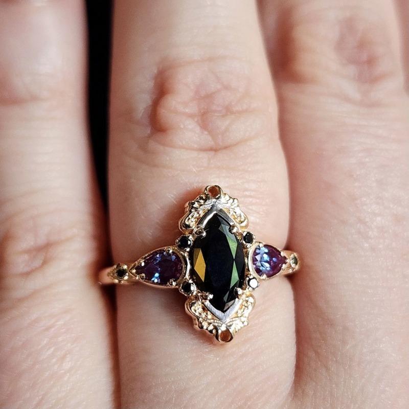 European and American retro court style black horse eye Zircon inlaid luxury personalized women's ring