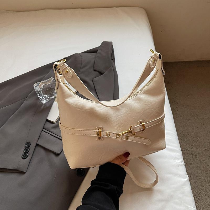 Retro Bag Women's Large Capacity 2025 Autumn New Casual Shoulder Bag Simple Work Commuter Tote Bucket Bag