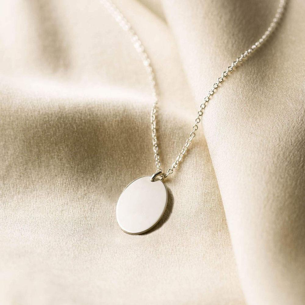 EManco Oval Stainless Steel Pendant Necklace Gold Choker Necklaces on Neck Women Jewelry Gift