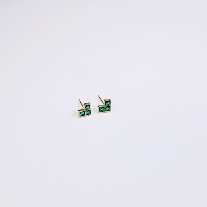 S925 Sterling Silver Emerald Stud Earrings for Women Special-Interest Design Geometric Square Diamond Elegant All-Match Earrings