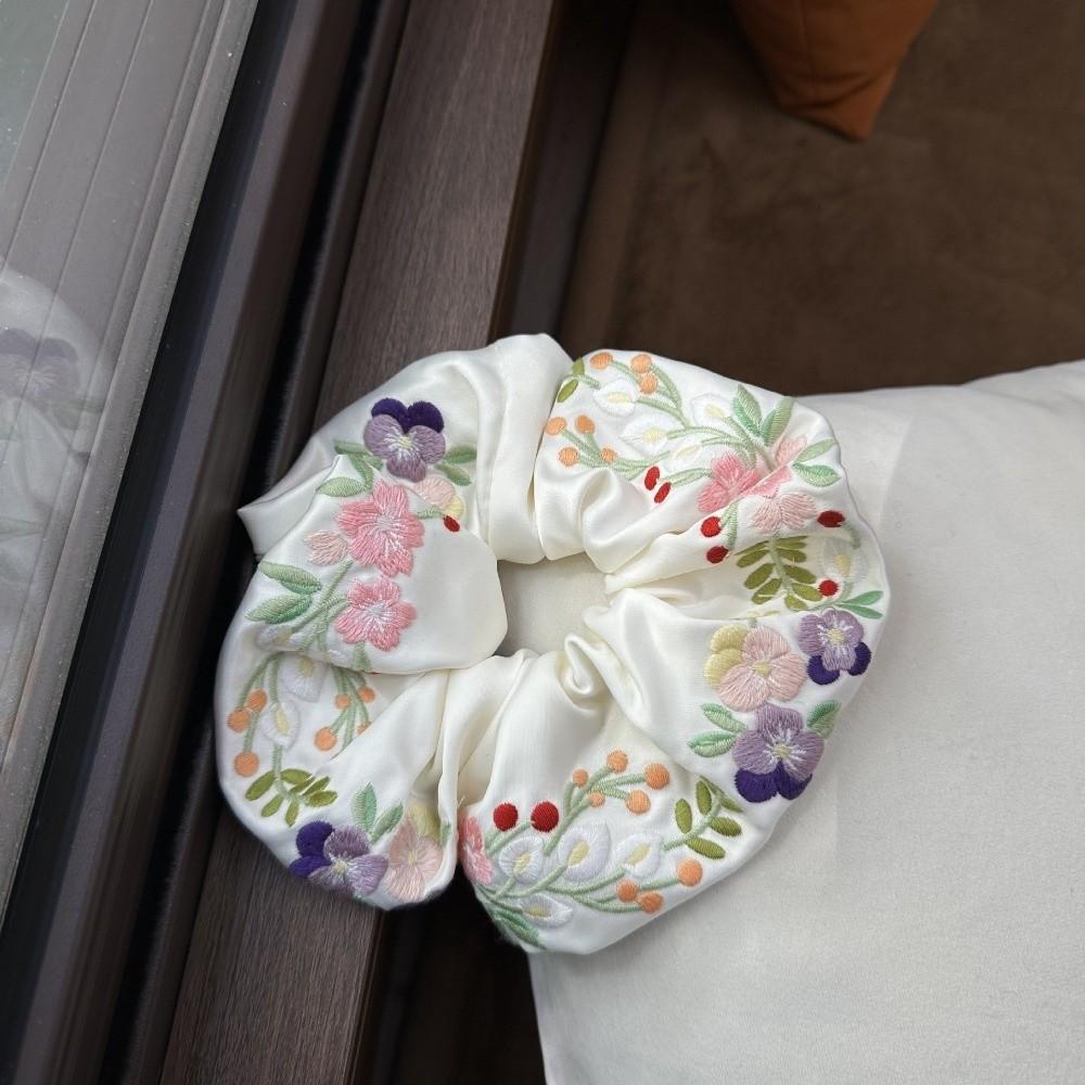 French Style Floral Scrunchies Satin Hair Ropes Temperament Embroidery Hair Scrunchies  Daily