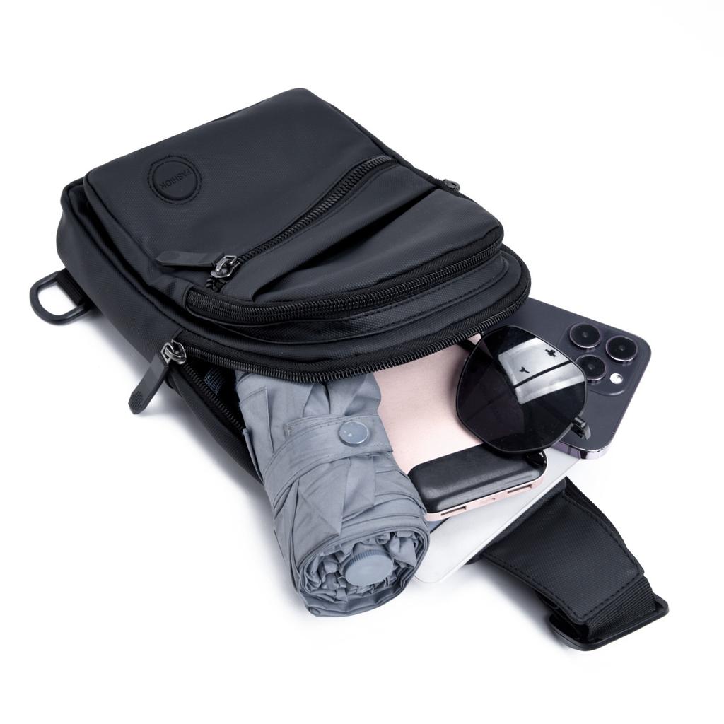 New Men's Shoulder Bag Anti-splashing Multi-layer Leisure Sports Chest Bag Cycling and Running Multi-purpose Messenger Bag