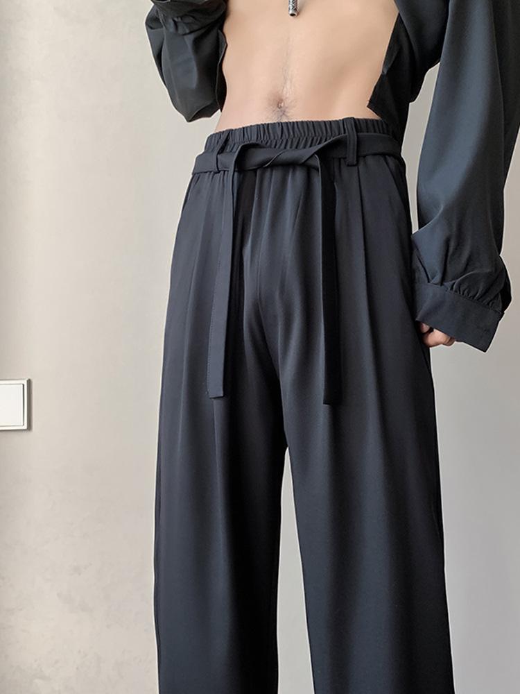 

Британські штани в стилі яппі з італійського драпірування та льодяного шовку зі шнурком M чорний