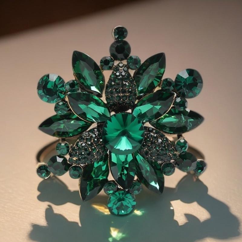 Crystals Flower Brooch For Women Elegant Party Wedding Accessories Portable Alloy Jewelry With Secure Clasp