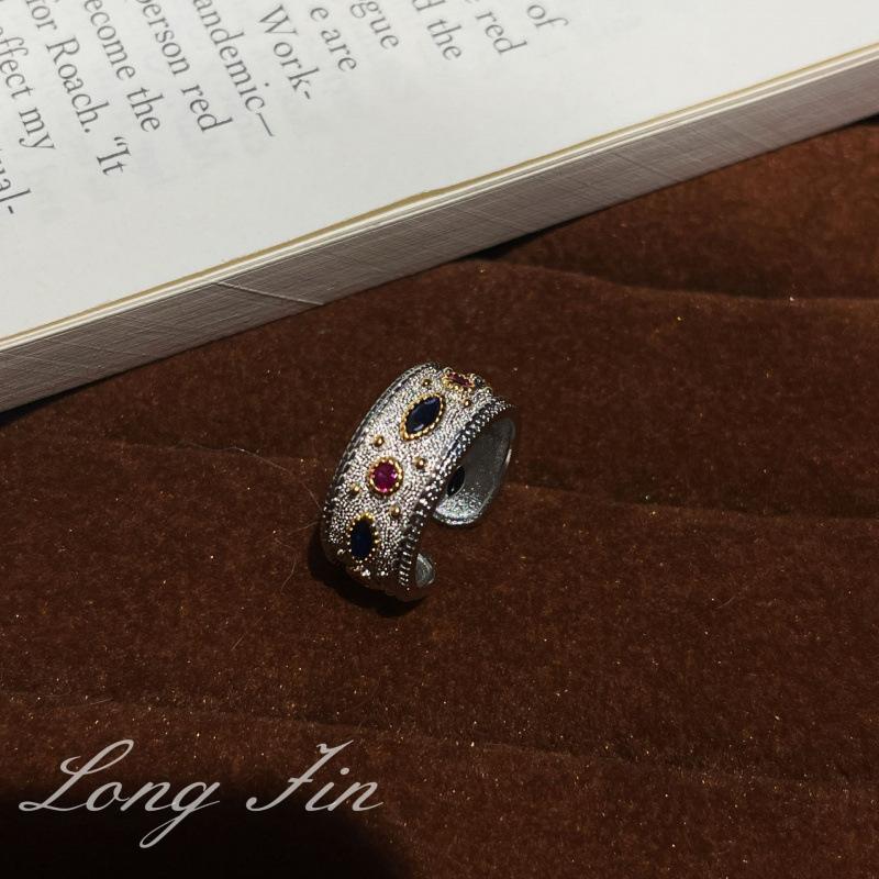 Anillo Cruz Flor Craft Cepillado Italiano Bratti Estilo Corte Retro Anillo Trébol Cuatro Hojas Diamante Femenino en Vivo