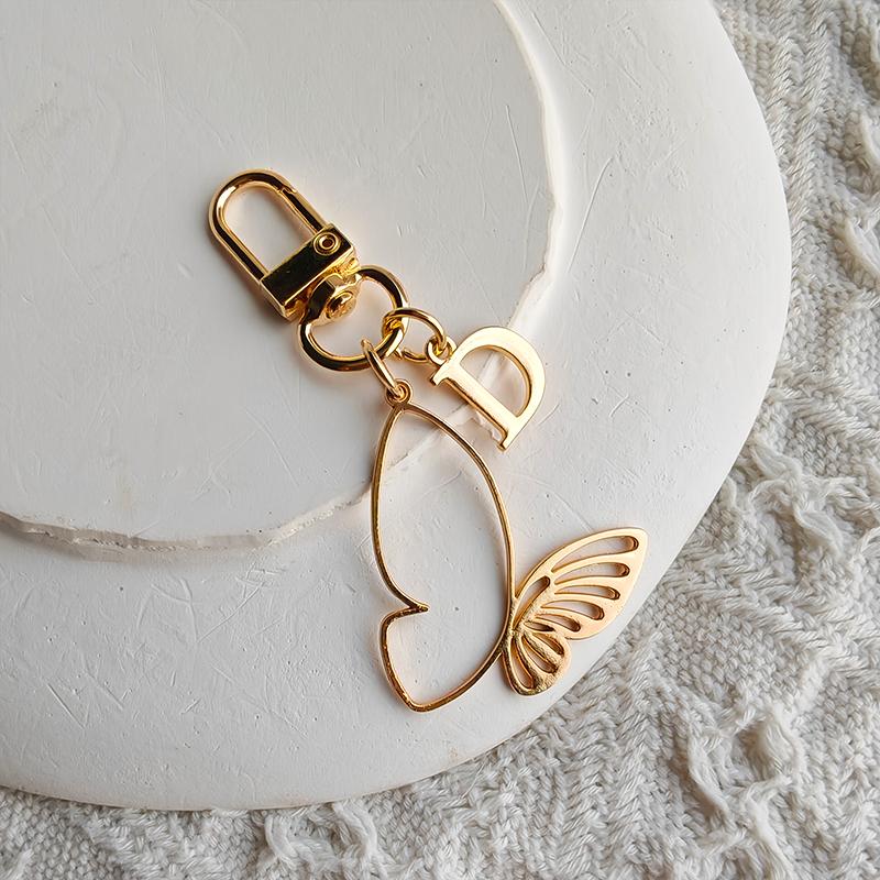 1PC Alphabet Luxury A-Z Fashionable Keychain Vintage Alloy Artistic Gold Hollow Butterfly Elegant