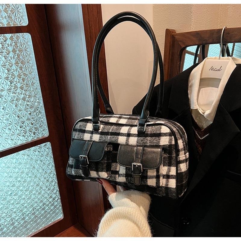 Woolen plaid commuter small bag women's new fashion pillow bag autumn and winter versatile underarm bag