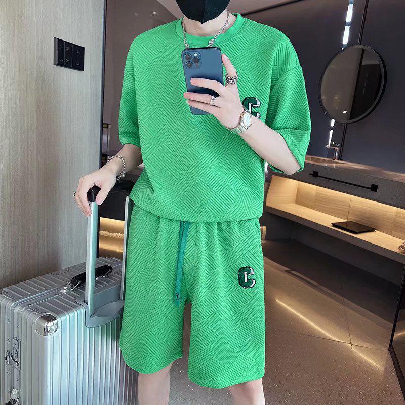 Conjunto Esportivo Moderno Masculino: Conjunto Casual de Duas Peças: Camiseta de Manga Curta e Shorts de Verão