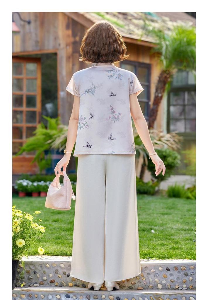 Mom's Stylish Summer Two-Piece Set: Mid-Aged Women's Chinese Style Short-Sleeve Shirt + Skirt Pants.