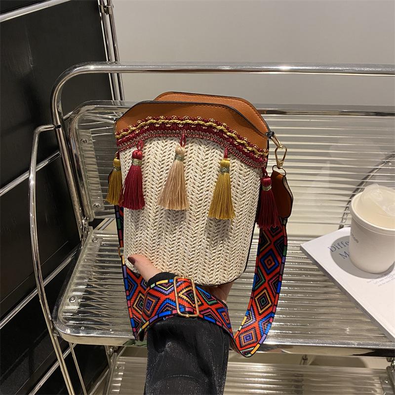 Bolsa Feminina de Alta Qualidade Diagonal Estilo Étnico Nicho Tecida Balde Ombro Combina com Tudo Bolsa de Franjas