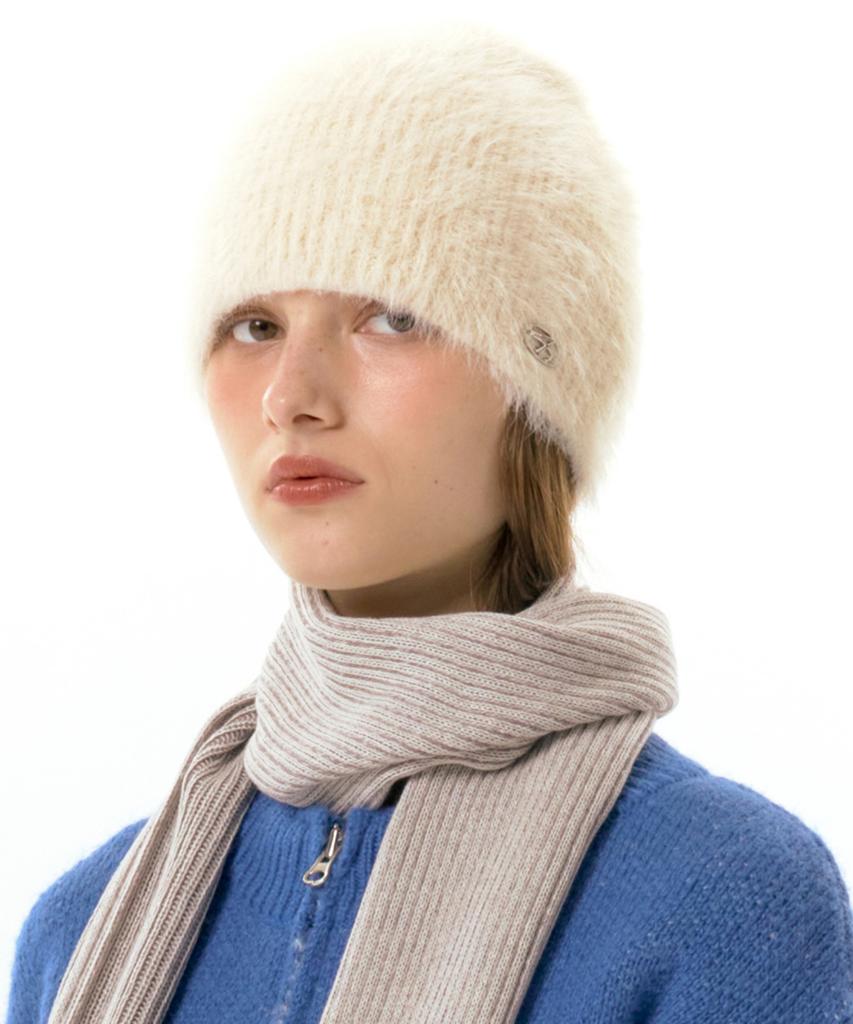 AMES-WORLDWIDE Fuzzy Beanie Ivory (Am2Dfuab61A)