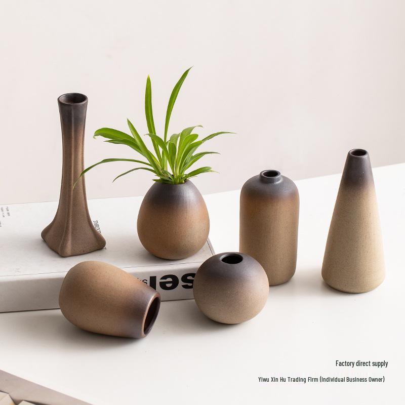 Chinese Retro Zen Ceramic Mini Vase for Green Plants and Flowers - Living Room Decoration Ornament