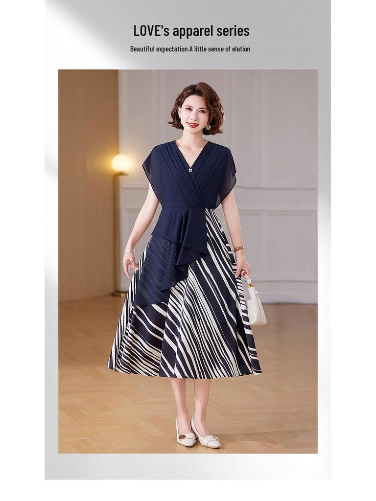 Sommer-Midikleid im chinesischen Stil für junge Mütter – Kurzärmlig, locker, Fake-Zweiteiler-Design für Frauen mittleren Alters