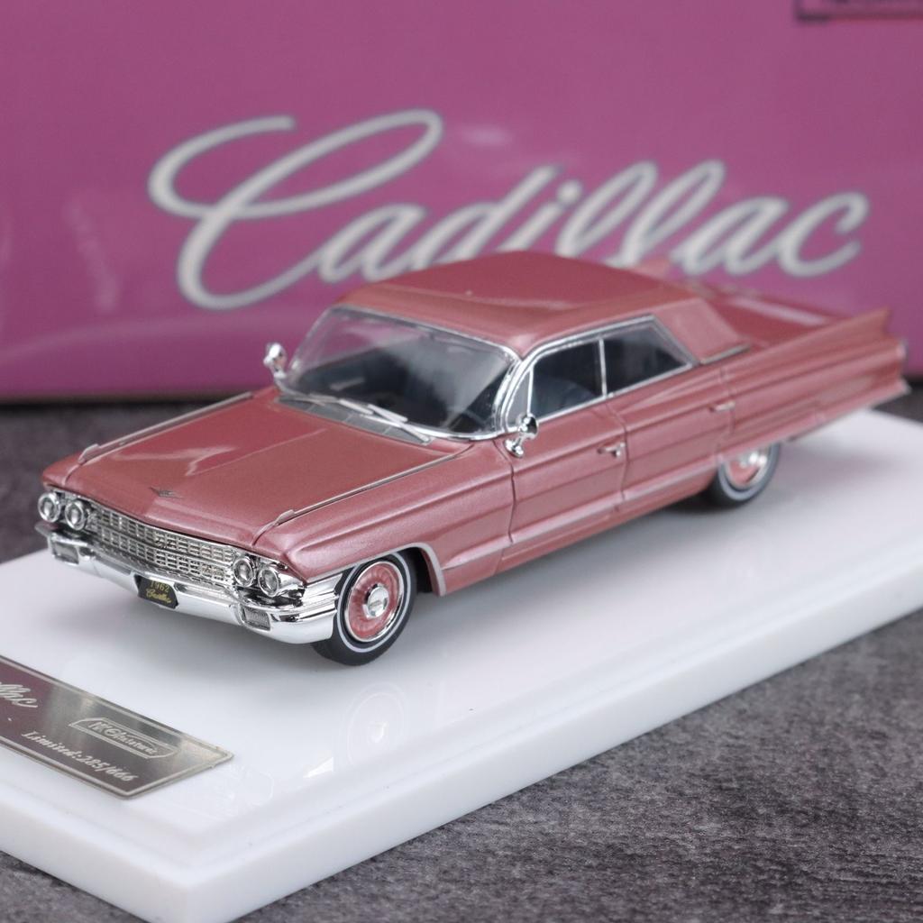MK 1:64 1962 Cadillac Sedan De Ville Grecian & 1994 Lincoln Town Car Limited In Stock for Classic American Luxury Collectors Toy