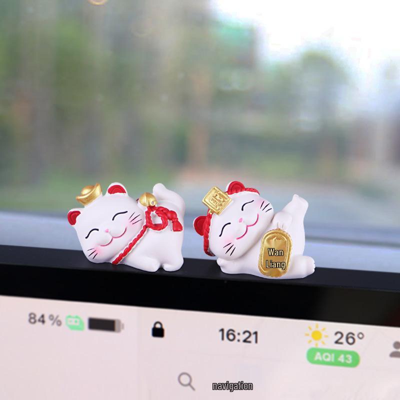 Wealth-Attracting Beckoning Cat Car Ornament - Central Control Screen Decoration Doll