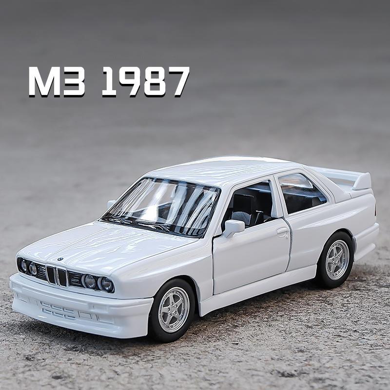 1:36 BMW M4 CSL G82 BMW M3 E30 Metal Toy Alloy Car Diecasts & Toy Vehicles Car Model Model Car For Children